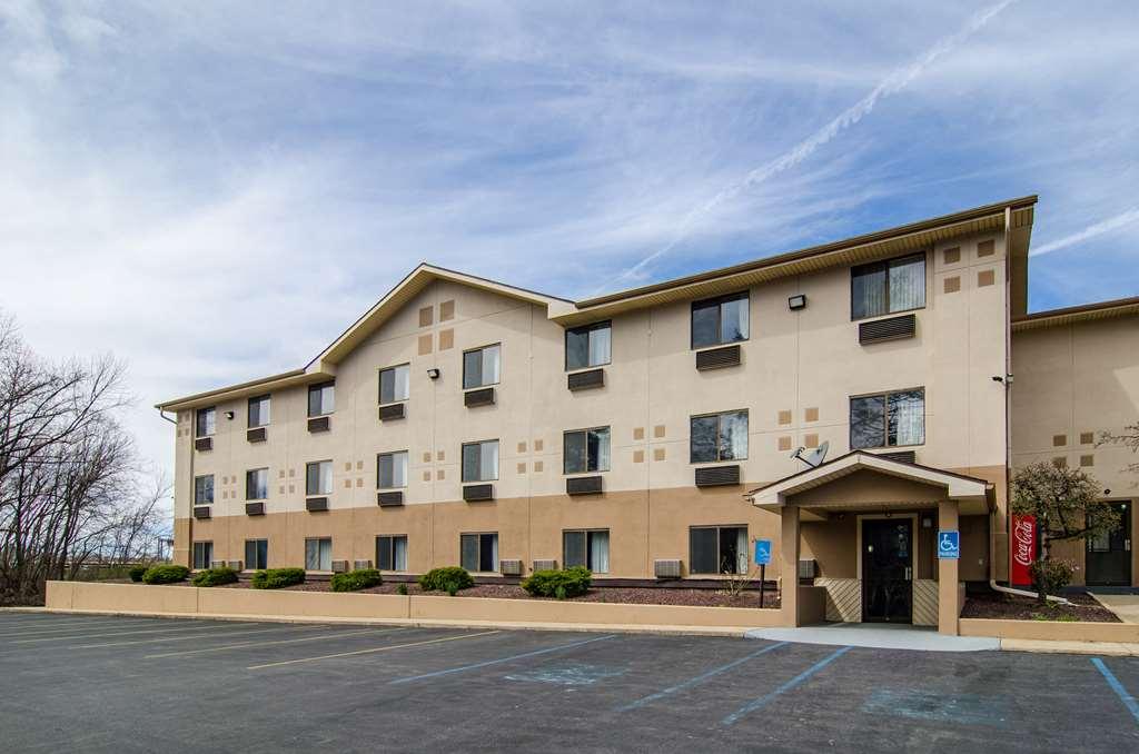 Motel 6-Montoursville, Pa - 윌리엄스포트 외부 사진